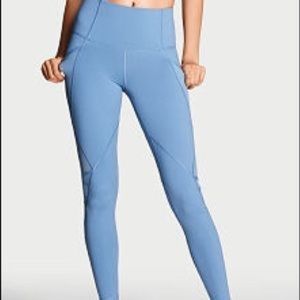 Victoria Secret Knockout Leggings